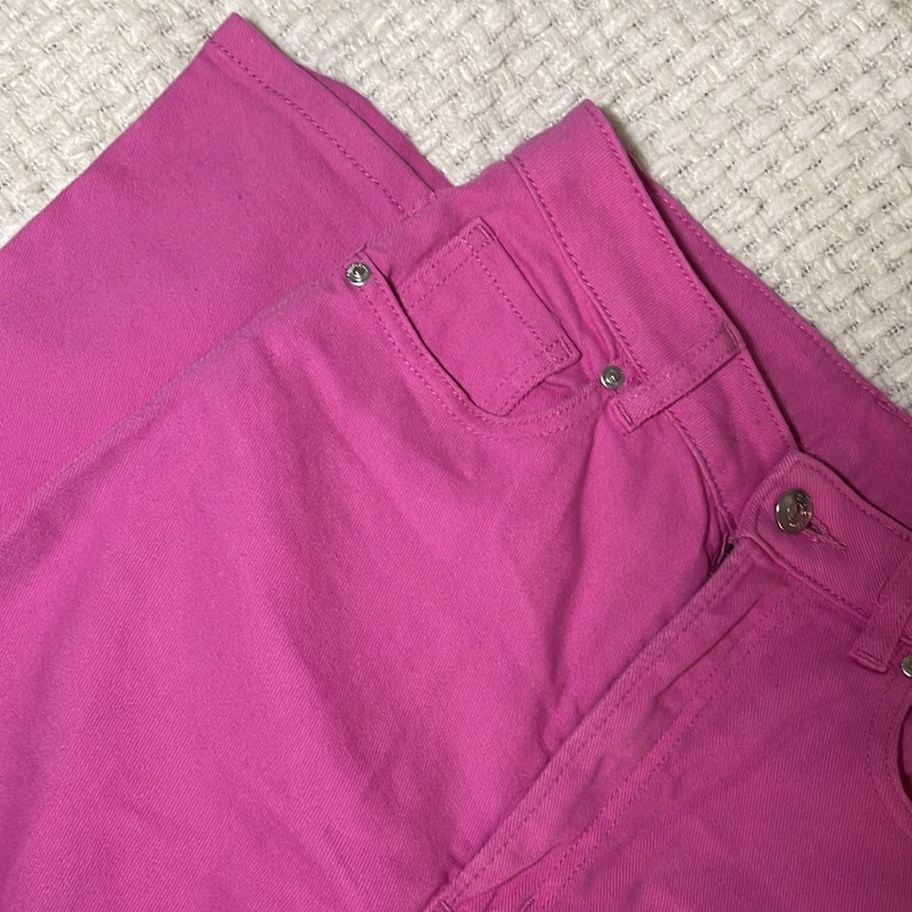 Pink Jeans